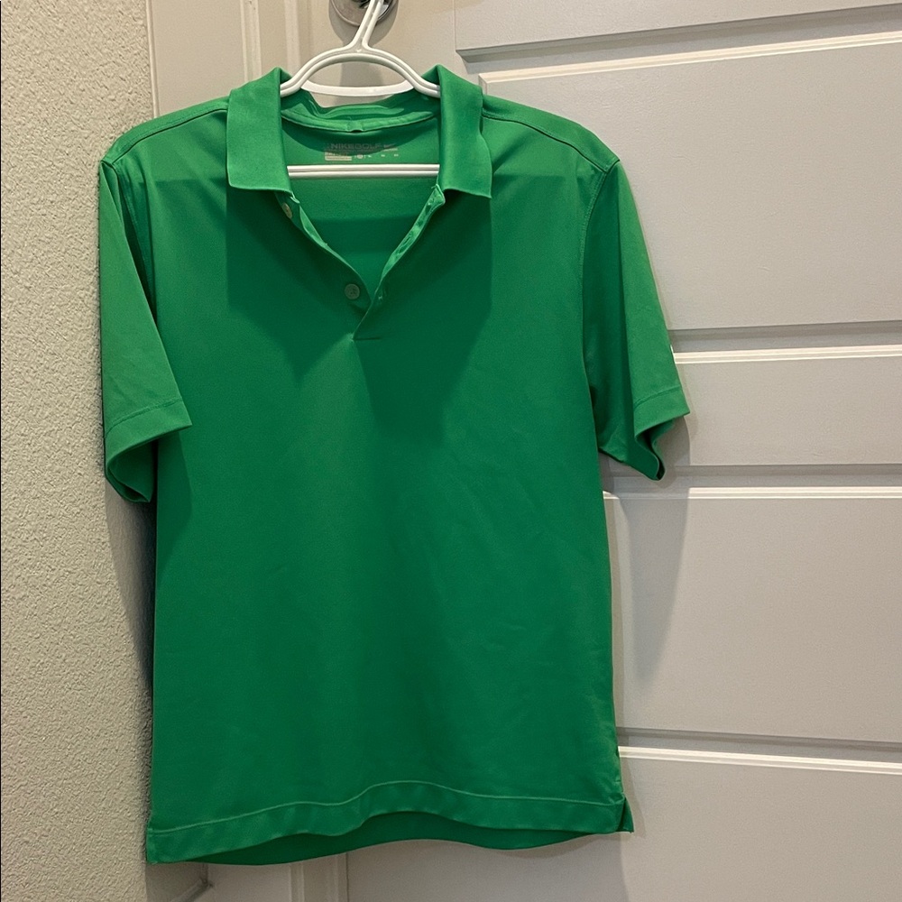 Nike Men's Polo Shirt in Green